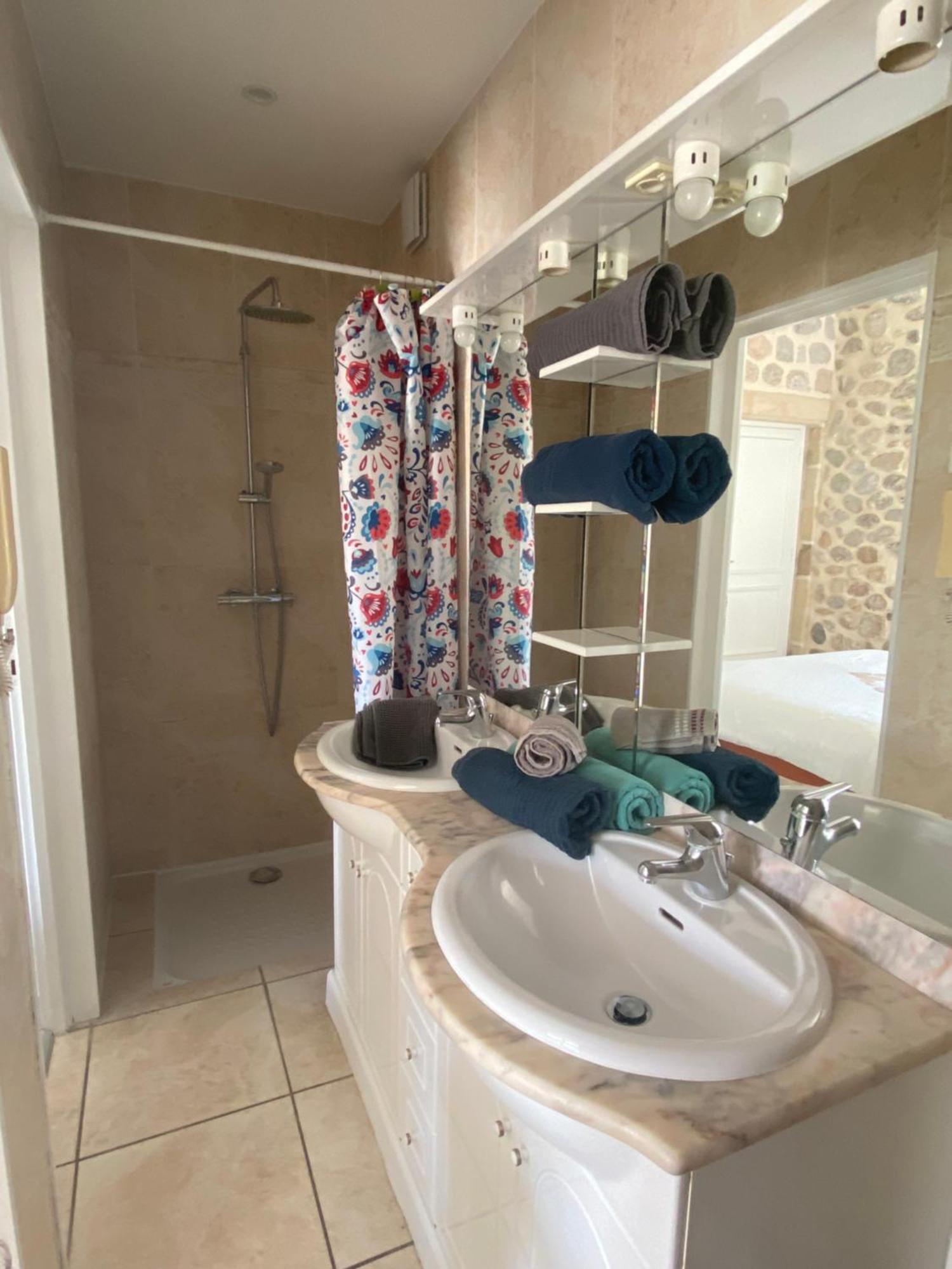 Saint-Fortunat-sur-Eyrieux Domaine Les Buis B&B 외부 사진
